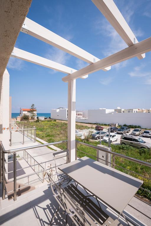 Athina Apartments Near The Sea Platania Platanés Exterior foto