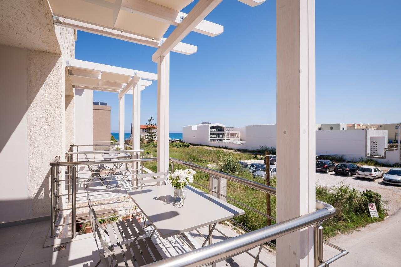 Athina Apartments Near The Sea Platania Platanés Exterior foto